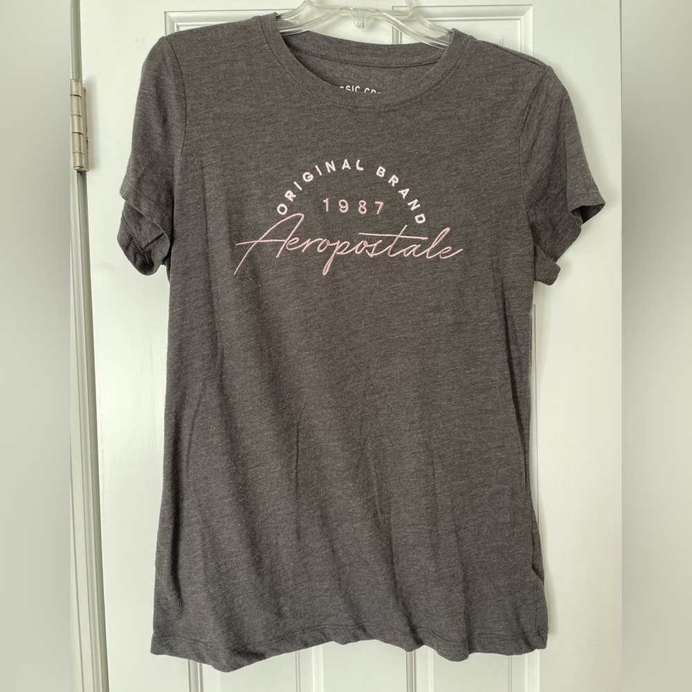 Aeropostale Women’s XL Classic Crew Gray Tee